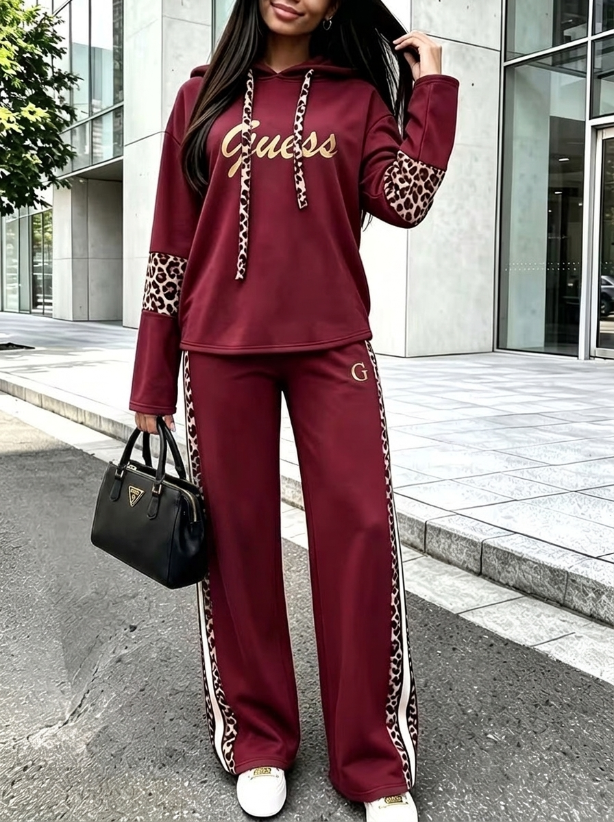 Coordinato Guess in puro cotone - Felpa + Pantalone IN OMAGGIO