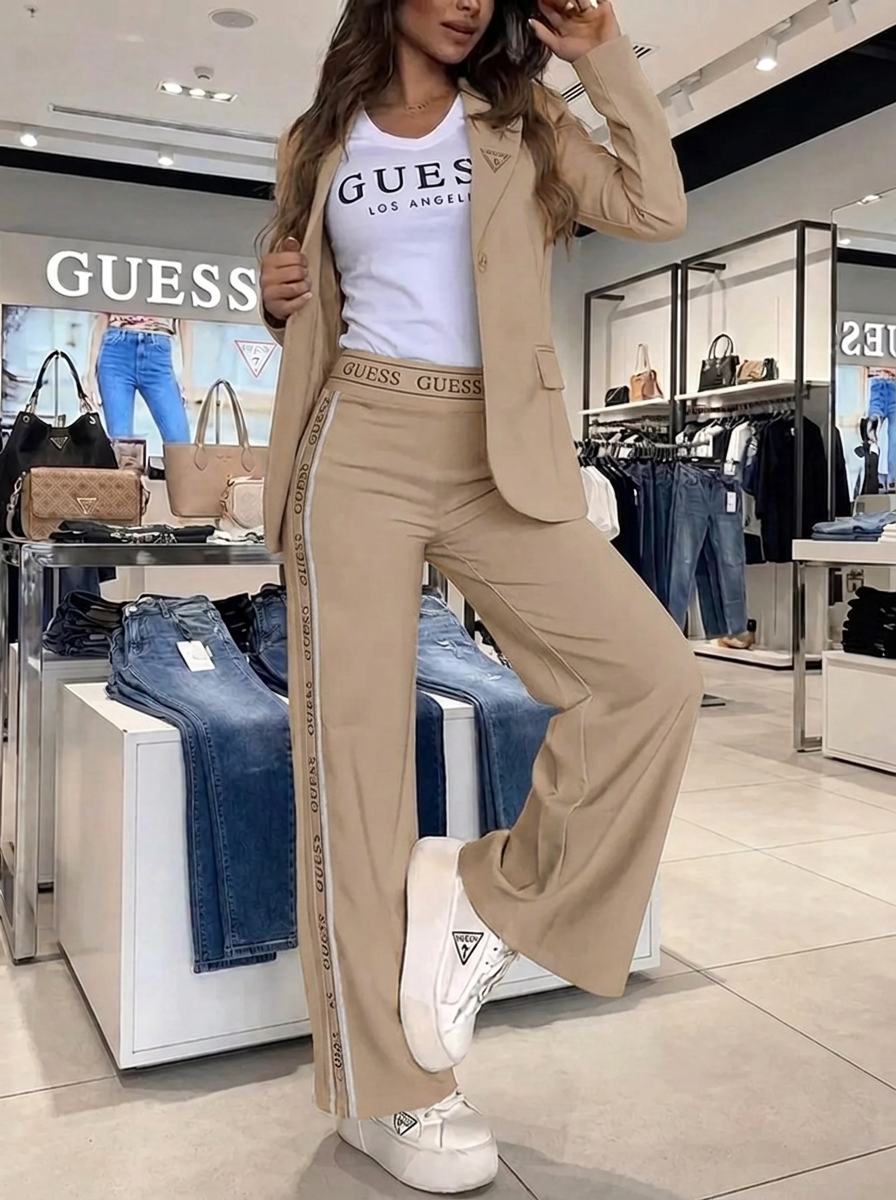 Set di tre pezzi GUESS - 100% cotone elasticizzato