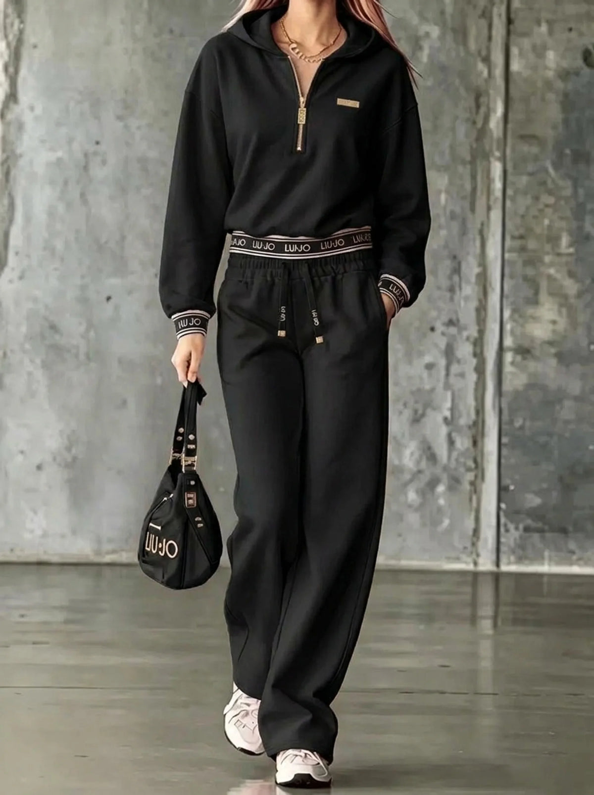 Coordinato LIU·JO in puro cotone - Felpa + Pantalone IN OMAGGIO
