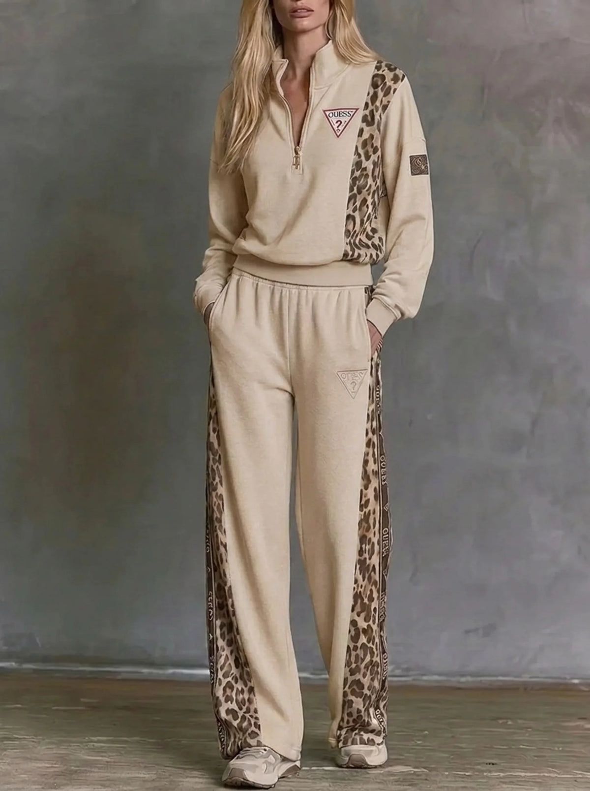 Tuta Guess in puro cotone - Felpa + Pantalone IN OMAGGIO