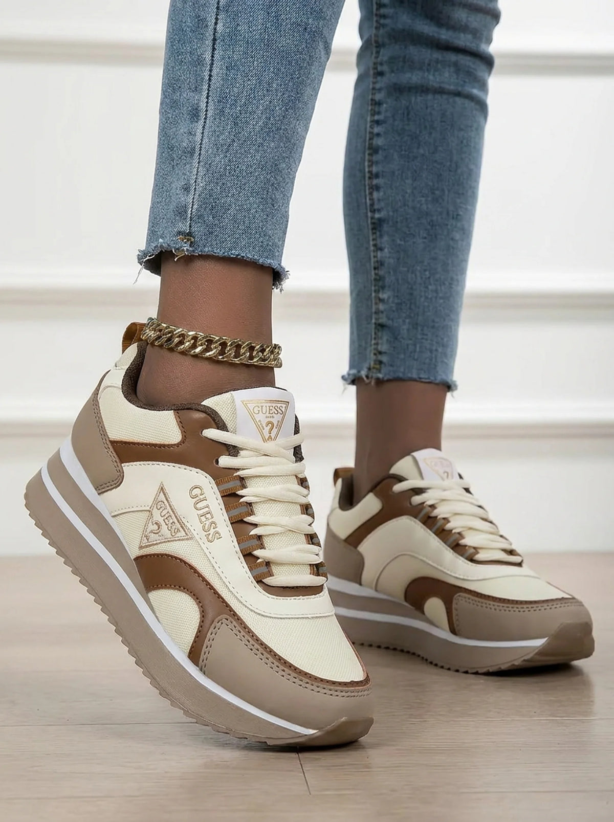 Scarpe casual Guess in pelle